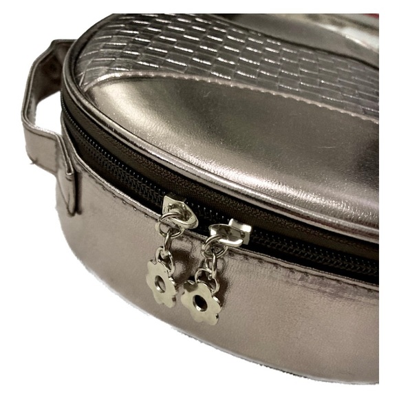 Gift Bundle skincare makeup Mica beauty, Doll 10 Manna Kadar serum blush NWT - Picture 5 of 15